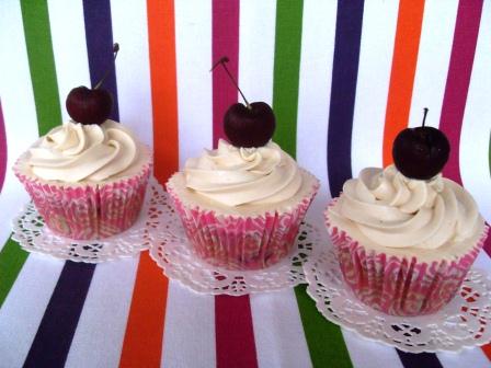 Cupcakes de Cerezas Asadas