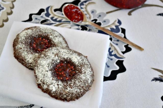 Galletas de Chocolate con Mermelada de Frambuesa