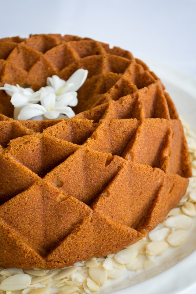Bundt Cake de Miel y Almendras