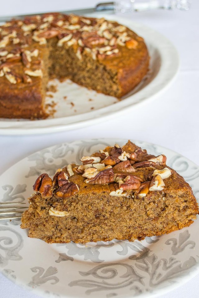 Queque de Quinua, Plátano y Pecanas